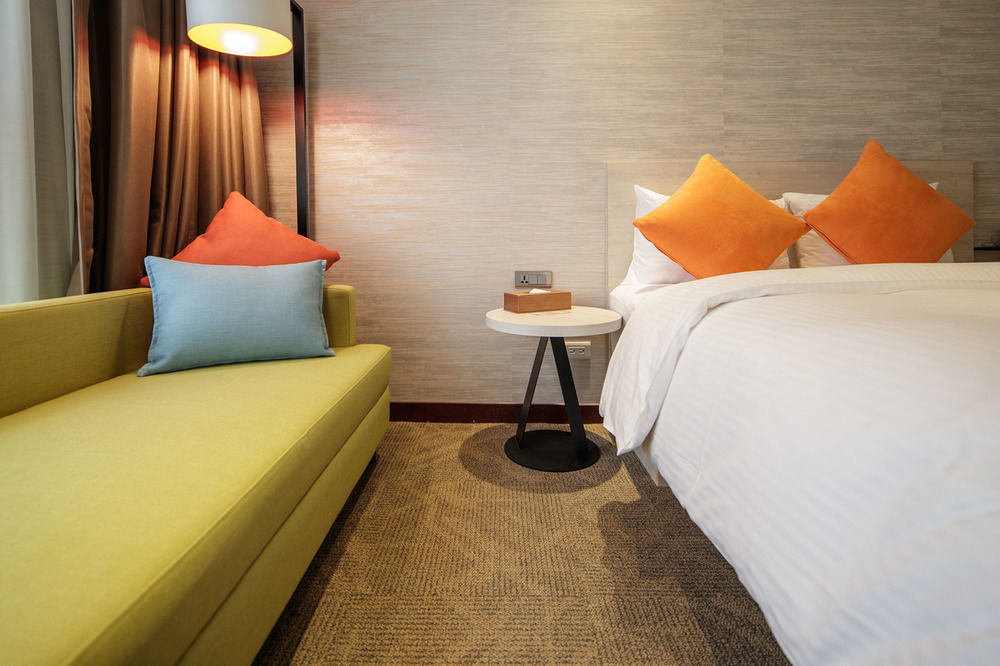 Via Hotel Taipei Station Екстериор снимка
