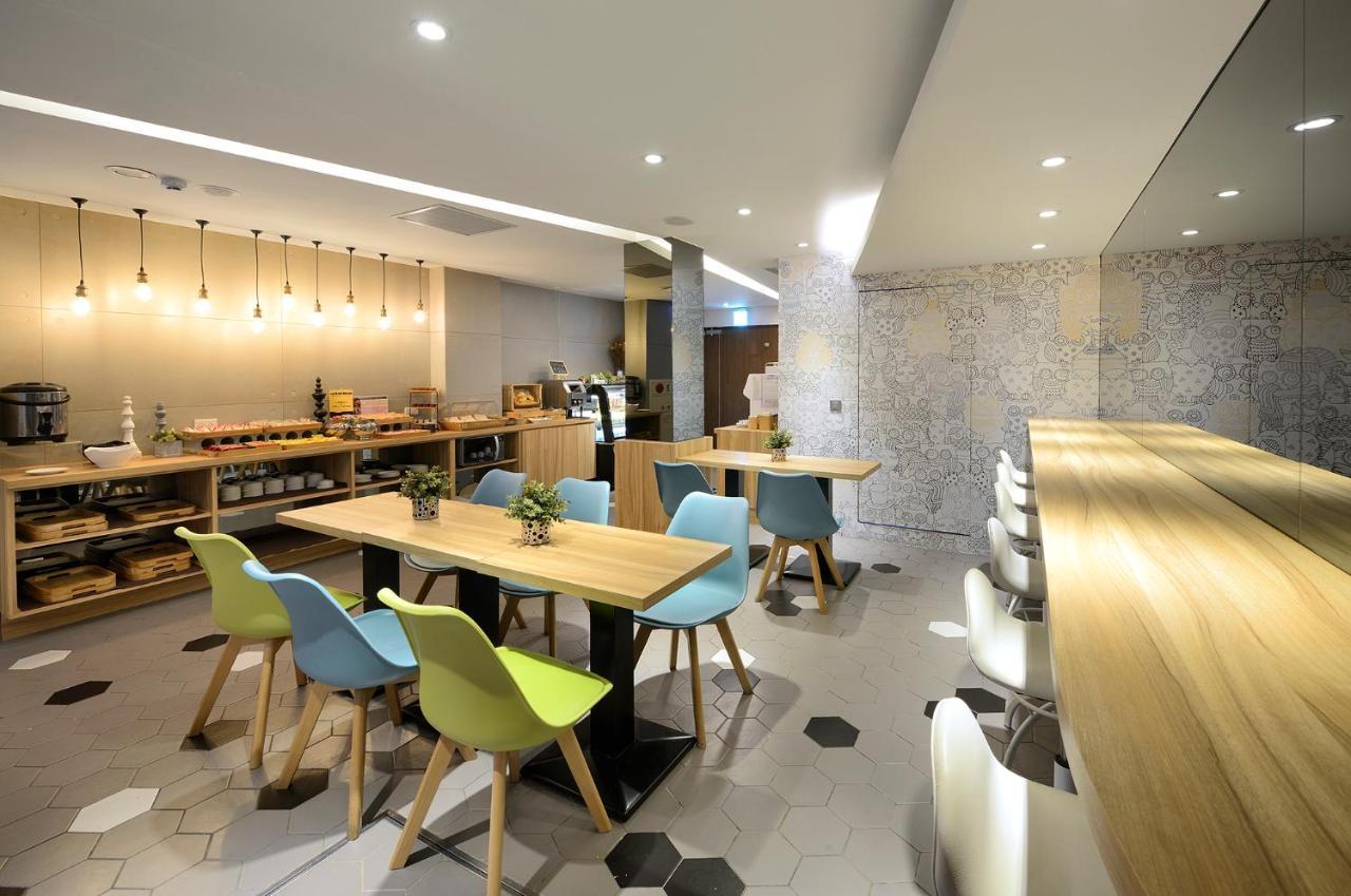Via Hotel Taipei Station Екстериор снимка